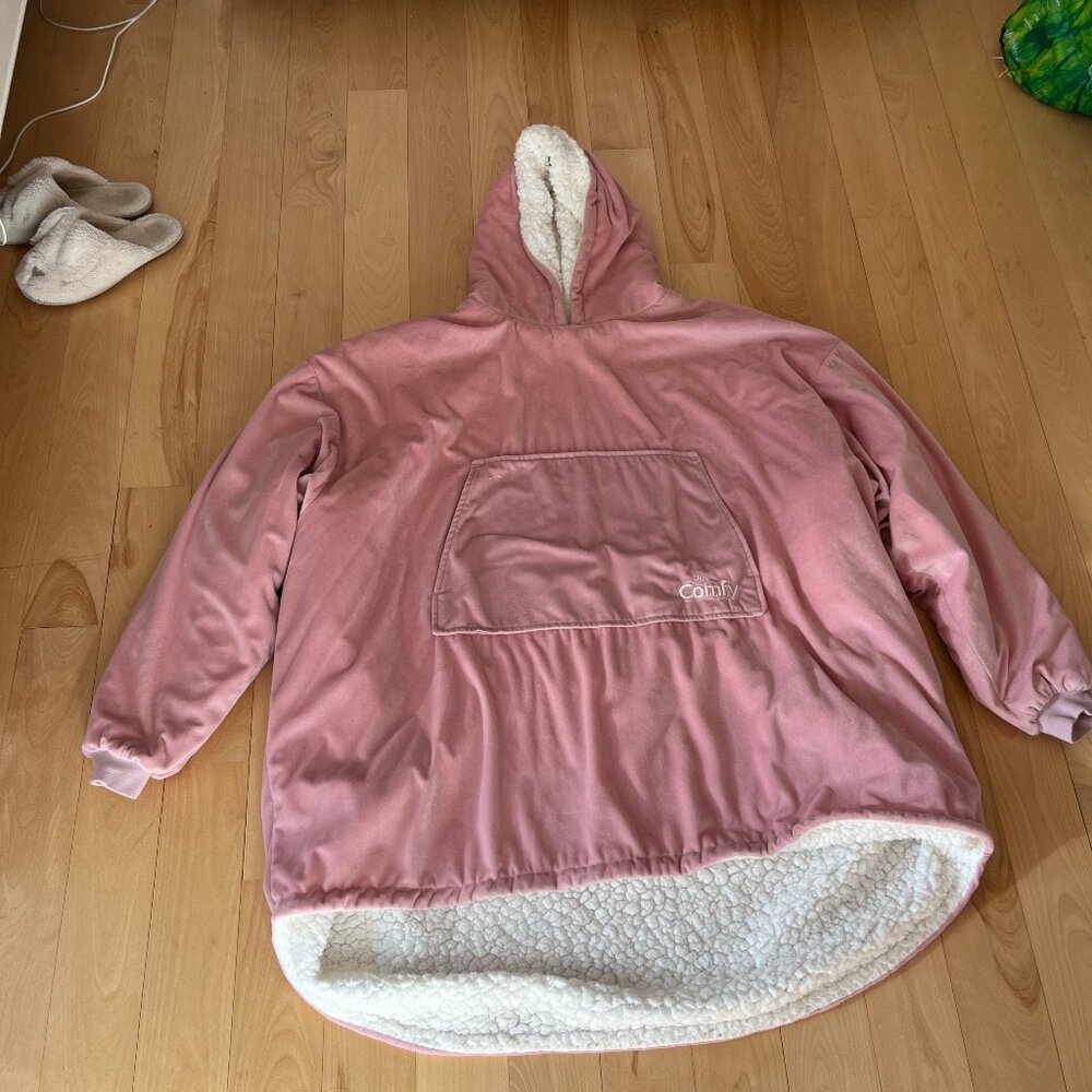 Pink Comfy Blanket Sweatshirt